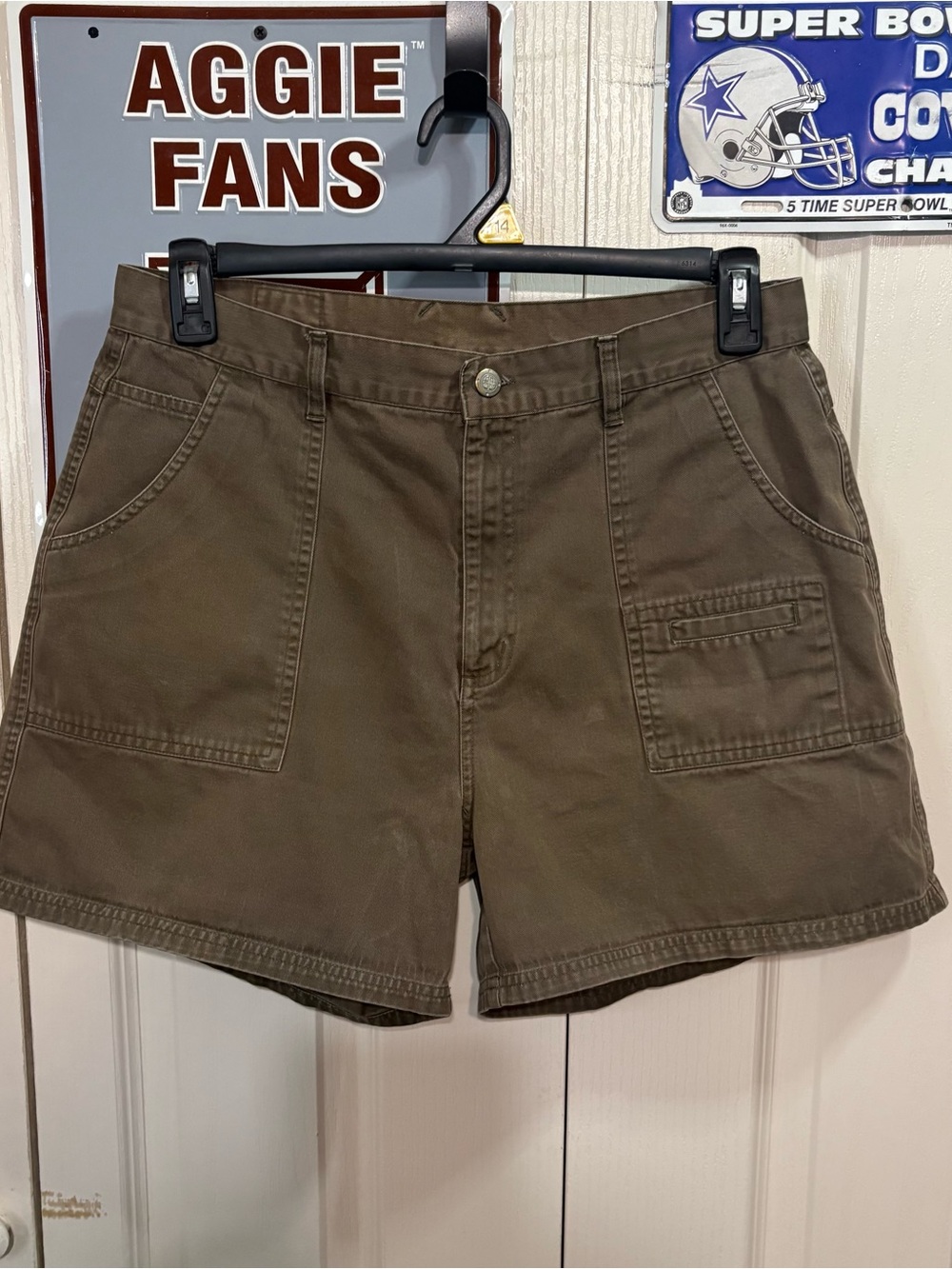 Bill Blass Women’s Olive Utility Shorts